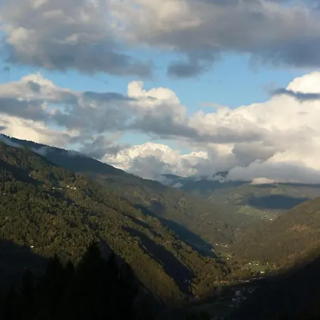 For 10 With Mountblanc View, Sauna, Homecinema Chalet *